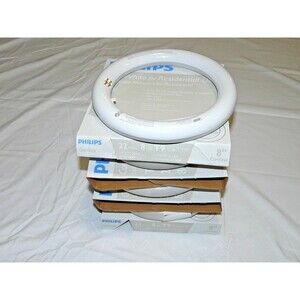 Assorted Circline Light Bulb Lot of 4 | AS-IS VARYING CONDITIONS SEE DESCRIPTION